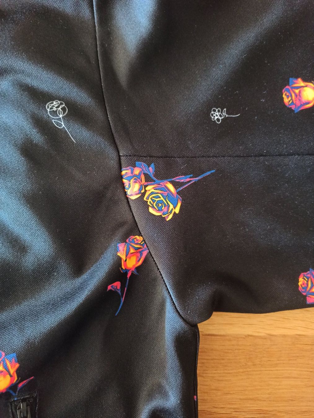 Adidas Vestes: Veste Adidas – D'occasion à Fresens par As2_Caro 5