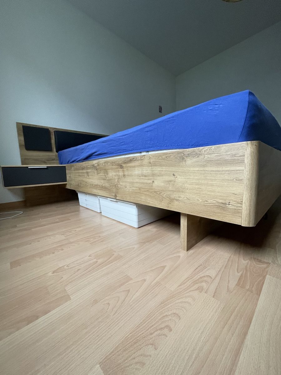 Letti: Doppelbett 180x200cm, inkl Licht – Usato da Liebefeld venduto da ana_d6d7 2