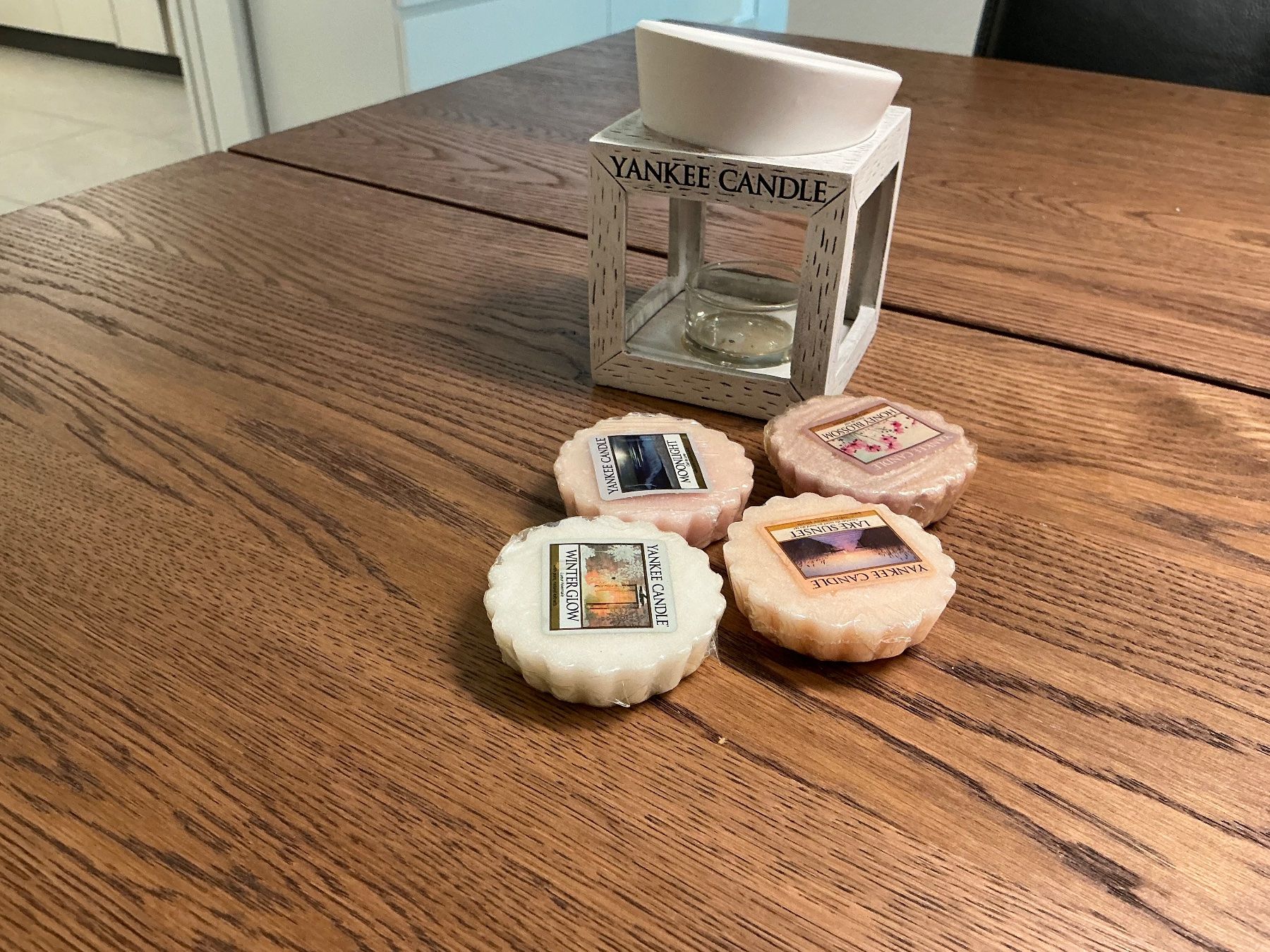 Lufterfrischer: Yankee Candle Duftlampe mit 4 Tarts – Neu (gemäss Beschreibung) aus Würenlos von ursle67 1