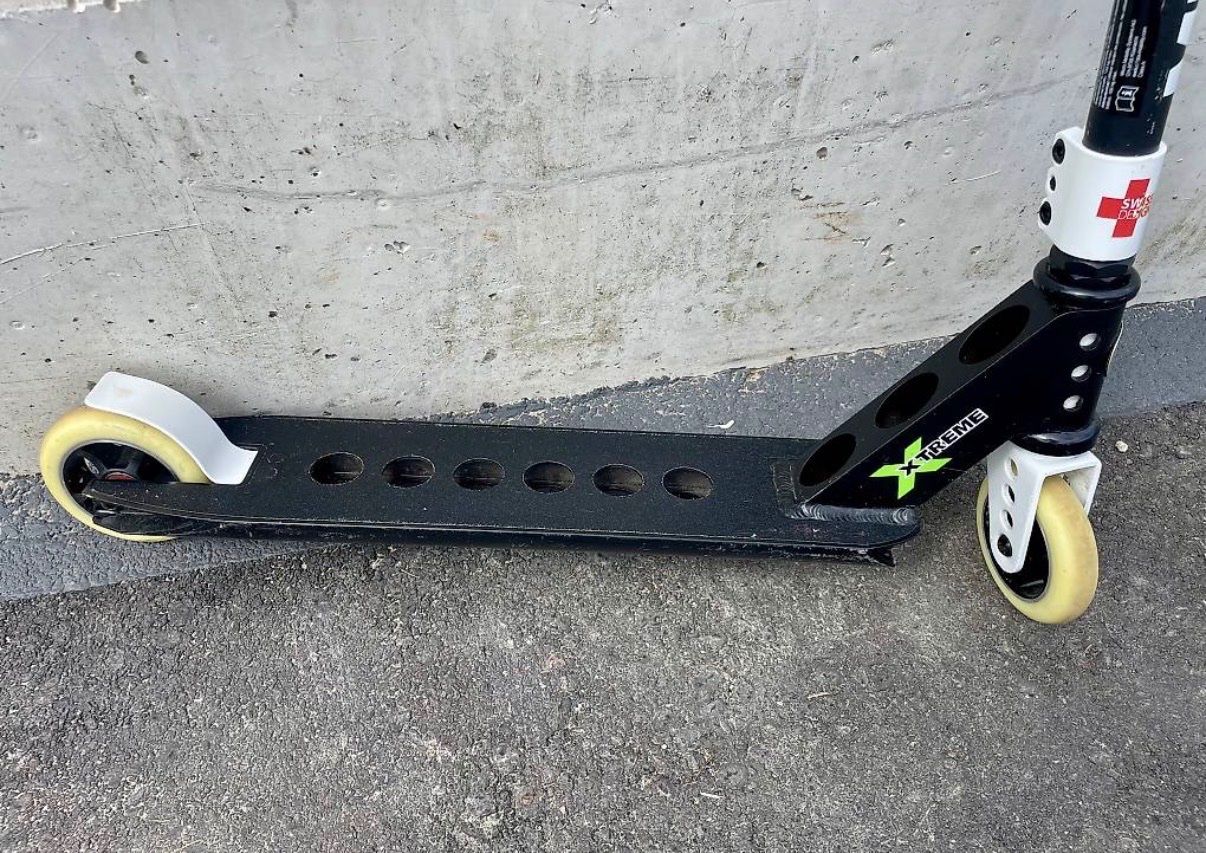 Scooter: micro - MX Trixx Freestylescooter – Usato da Escholzmatt venduto da Lena_Schnider 2