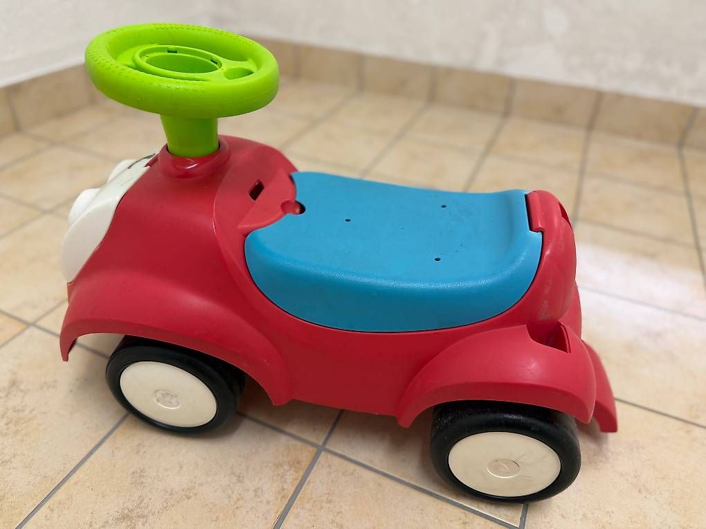 Veicoli per bambini: voiture enfant – Usato da Morges venduto da salamat78 4