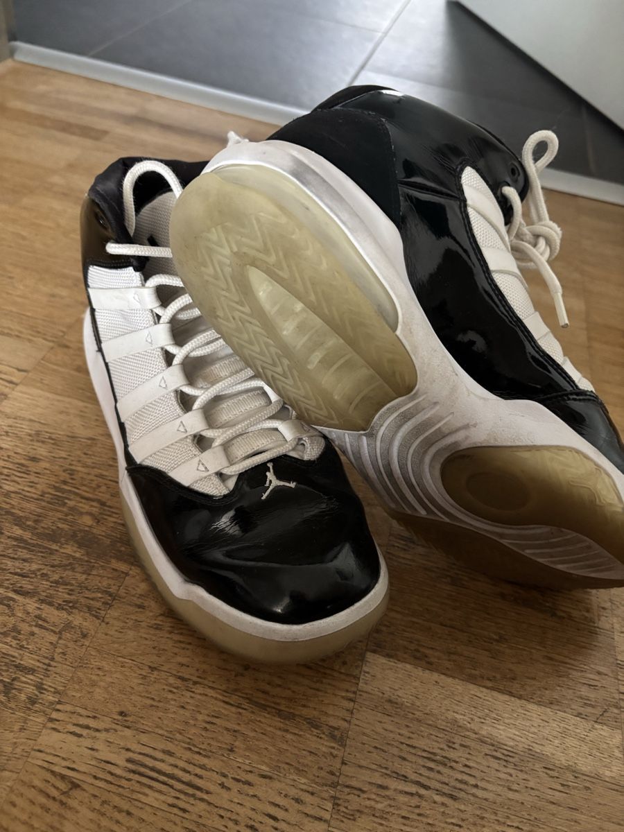 Scarpe da uomo: Nike Jordan Max Aura – Usato da Schwerzenbach venduto da rea_bh9k 1