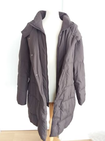 CHRISTIAN BERG, Daunenjacke Gr 44, mit Kapuze, d'braun