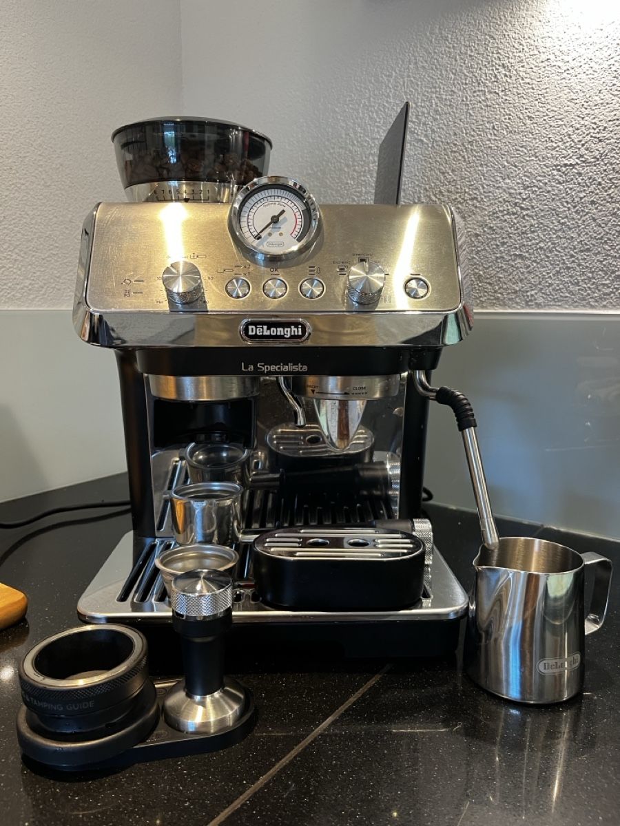 De'Longhi Macchine per caffè & Macchine per espresso: DeLonghi La Specialista Siebträger Espressomaschine Silber – Usato da Holziken venduto da SAS82