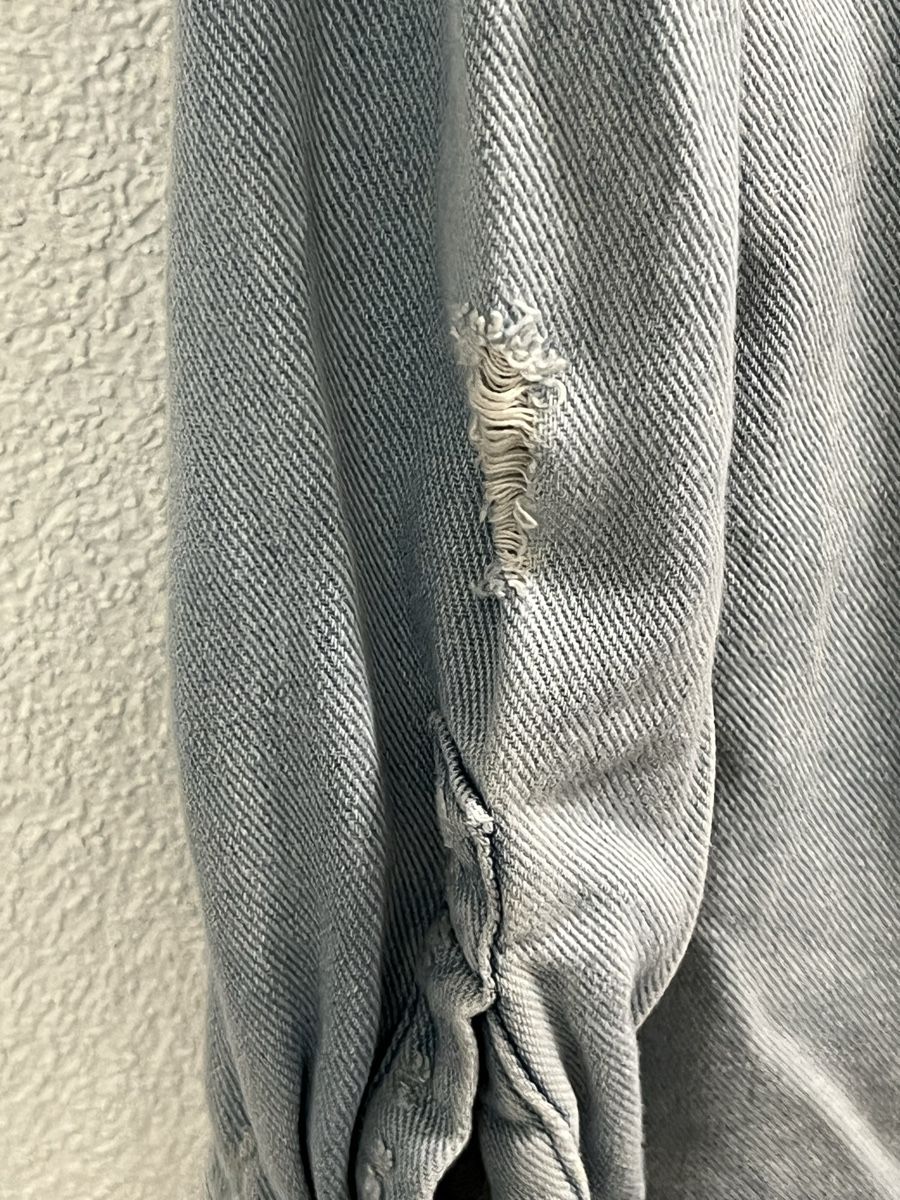 Levi's Chemisiers: Levi's Jeanshemd hellblau Grösse S – D'occasion à Frauenfeld par heyLani 5