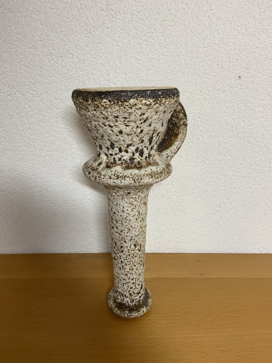 Vasen & Gefässe: Dutch Studio Ceramic Lava Vase with Handle by Marius & Hugo – Gebraucht aus Dulliken von nao_8mtc 6