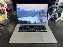 MacBook Pro 16 (2020) 32 GB, 2.3 GHz, 2 TB SSD