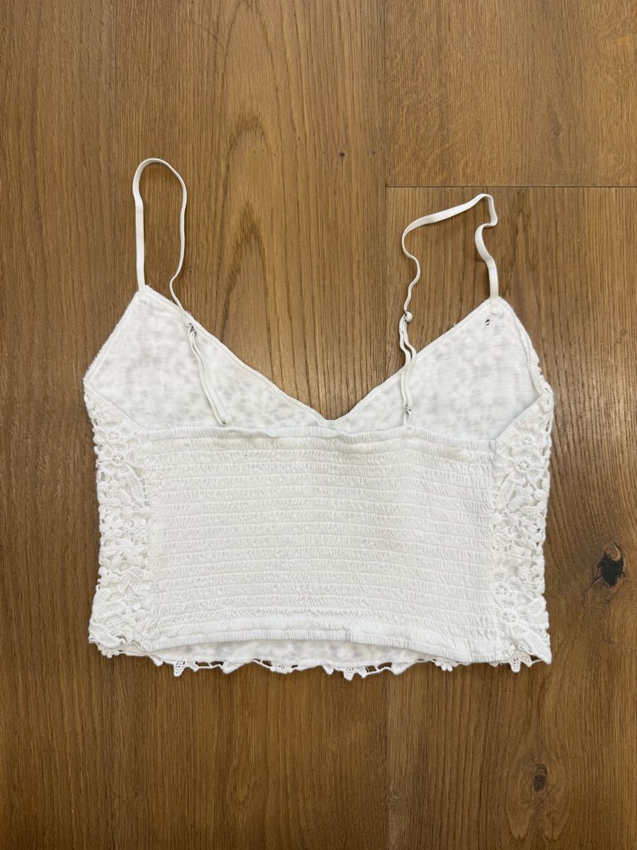 Tops: Top in weiss mit Muster – Gebraucht aus Stäfa von alyssa.bgl 1