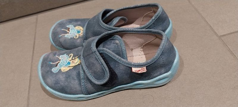 Superfit Scarpe per ragazze: Finken/Hausschuhe Gr. 29 – Usato da Oberhofen AG venduto da iitf2020 2