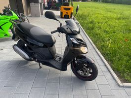 Aprilia Sport City Cube 300