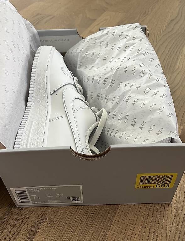 Nike Herrenschuhe: Air Force 1 (Gr. 40) – Gebraucht aus Baden von rit_qsr9 4