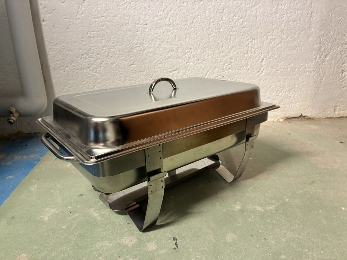 Küchengeräte: Chafing Dish 2er Set Edelstahl mit Deckel gebraucht – Gebraucht aus Zürich von Spurlos123