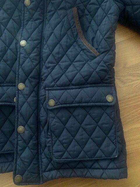 Jacken: HACKETT Navy Quilted Padded Jacket. Grösse 11-12 Jahre – Gebraucht aus Zürich von lilizurich 5