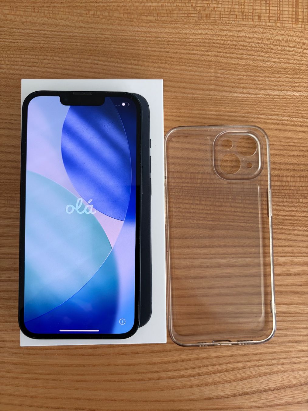 Apple Telefoni cellulari / Smartphones: Iphone 13 128 GB Akku 86% schwarz – Usato da Adliswil venduto da Pulauubin1 5