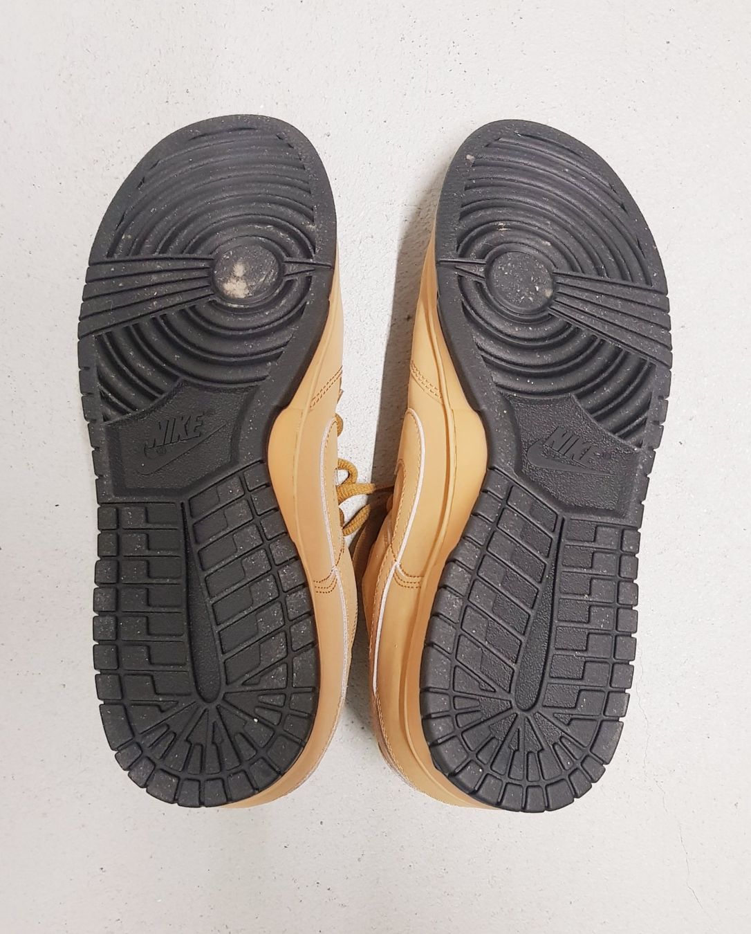 Nike Scarpe da uomo: Nike Dunk Low Retro SE Herrenschuhe Gr.46, GRATISVERSAND – Nuovo e nell'imballaggio originale da Lostorf venduto da Montymonk 2