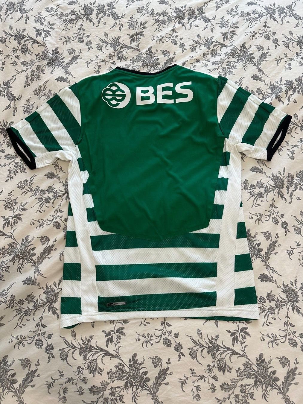 Puma Canottiere & Pantaloni: Maillot Sporting CP 08/09 S – Usato da Lausanne venduto da PeixotoBruno 4