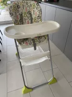 Kinderhochstuhl der Marke Joie zusammenklappbar