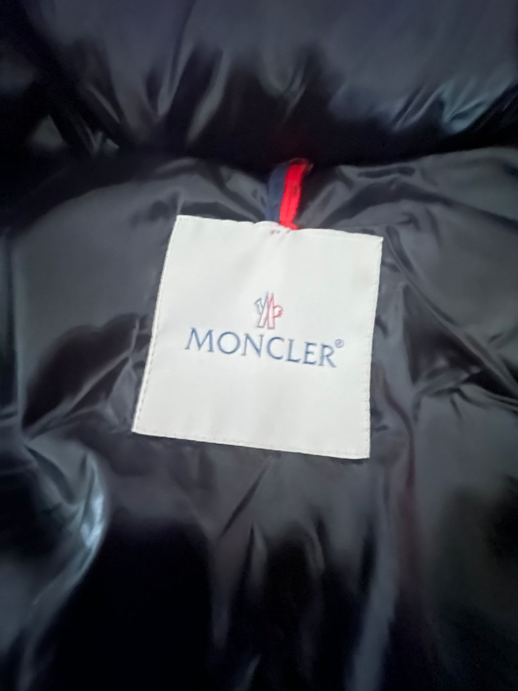 Moncler Gilets & Westen: Moncler Daunengilet – Gebraucht aus Zürich von  5