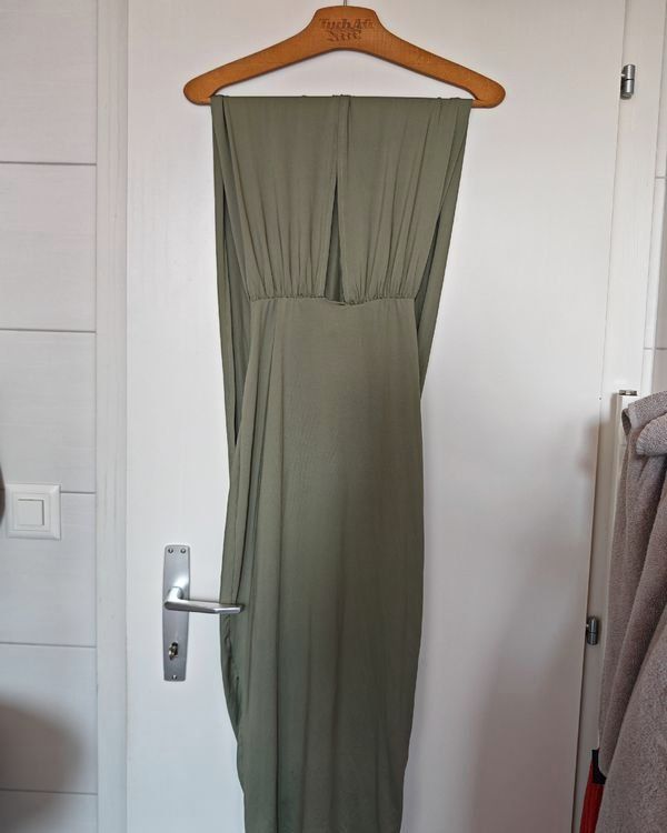 Kleider: Lot de 4 robes - S – Gebraucht aus Bex von sni_q7lh 6