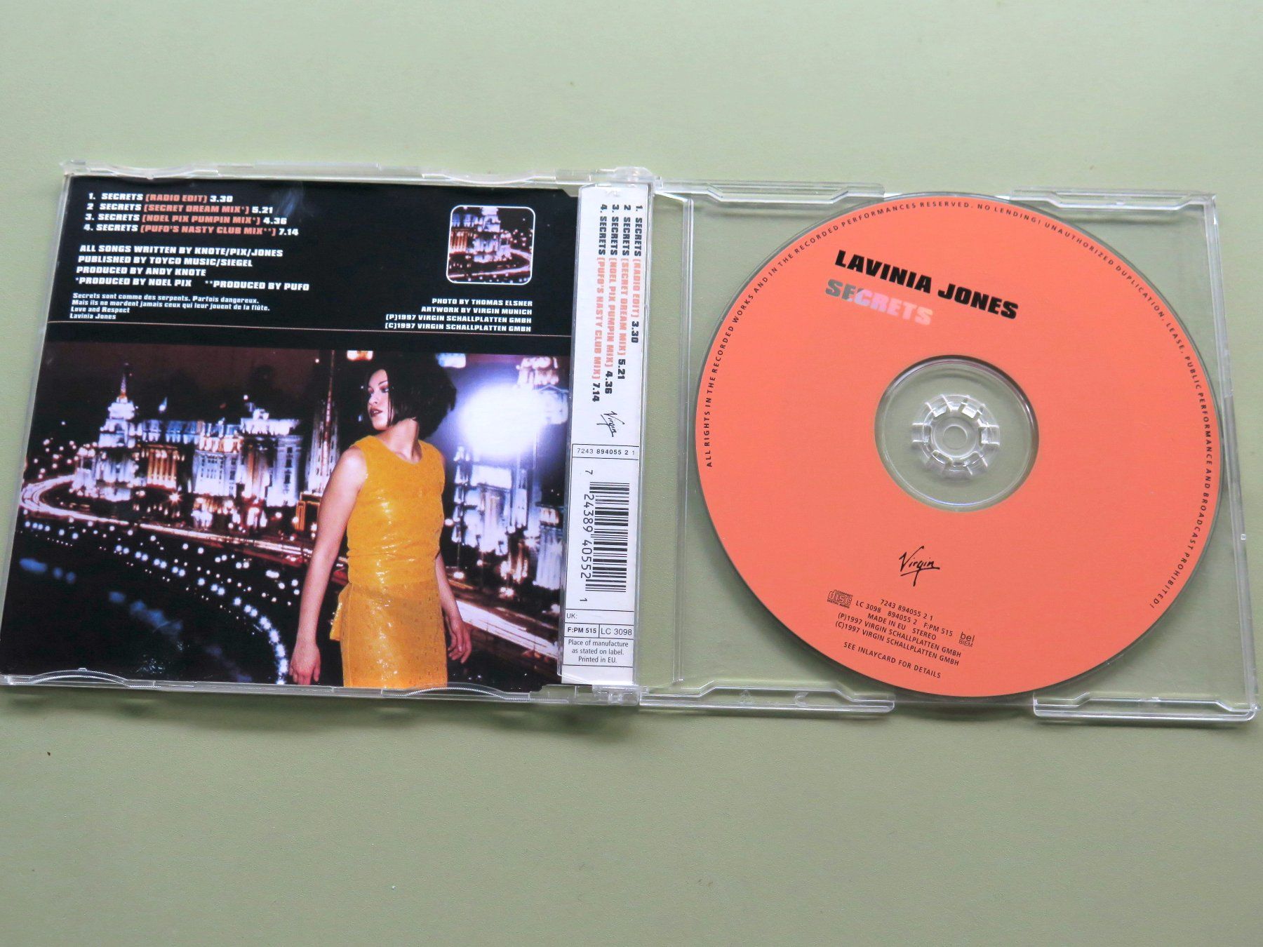 CD: CD-S LAVINIA JONES: Secrets, 1997, 4 tracks – Usato da Bern venduto da Balzamico 1