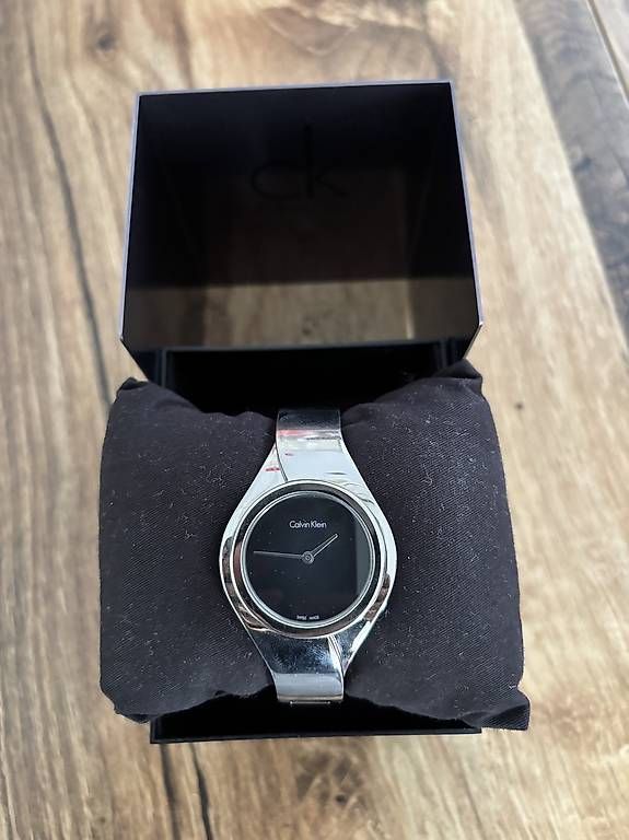 Orologi: Calvin Klein Damenuhr  – Usato da Oberdiessbach venduto da shan26 2