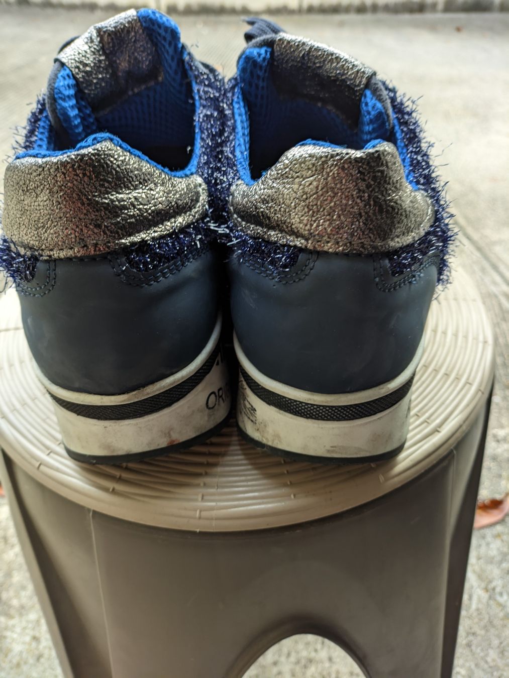 Scarpe da donna: Sneakers donna blu con glitter n 40 – Usato da Stabio venduto da anes71 1
