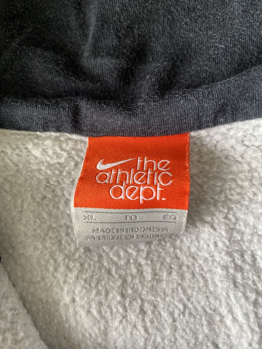 Nike Pullover & Sweatshirts: Nike Kapuzenpullover Grösse XL – Gebraucht aus Ostermundigen von sims81 2