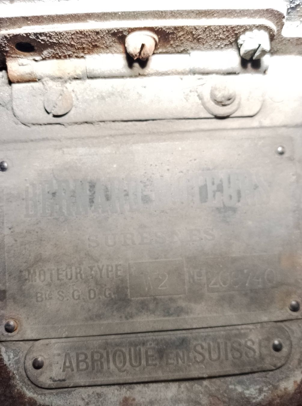 Motoren: moteur stationnaire Bernard suisse – Defekt aus saillon von Lamateur 5