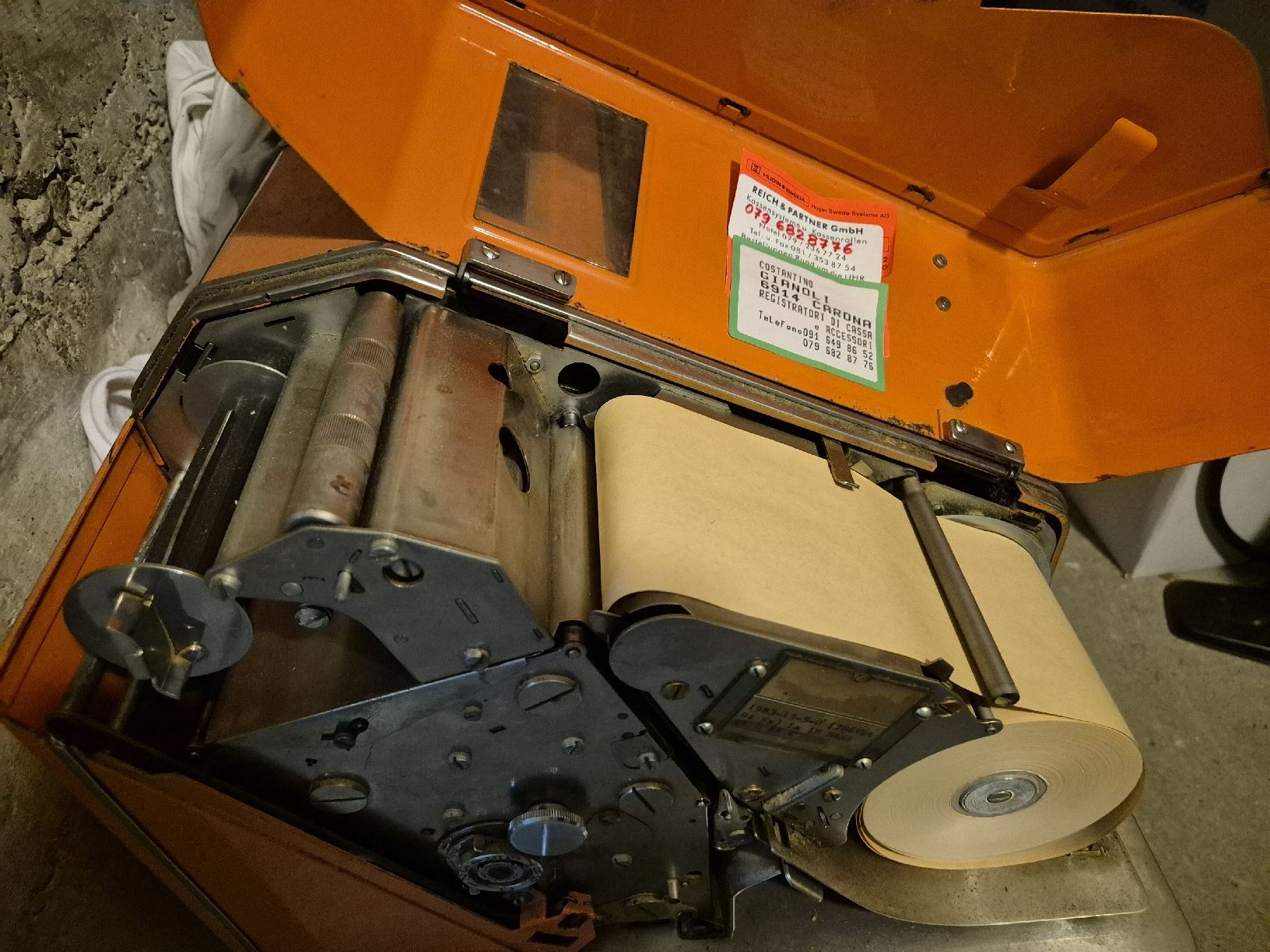 Registratore di cassa: Caisse enregistreuse SWEDA – Usato da Crissier venduto da adj_9kyf 2