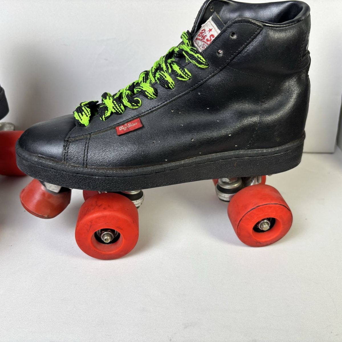 Skate Gear Patins à roulettes Retro Quad avec bottes structurées (Blanc, pointure 46 / homme 46