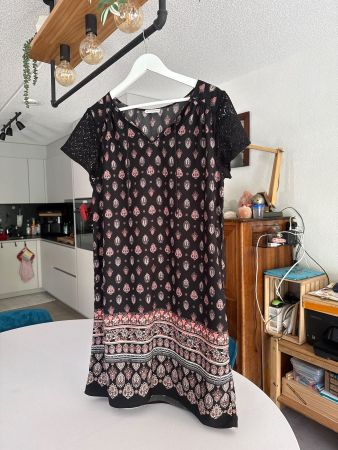Robe d'été légère et stylée, imprimé ethnique, taille uni...