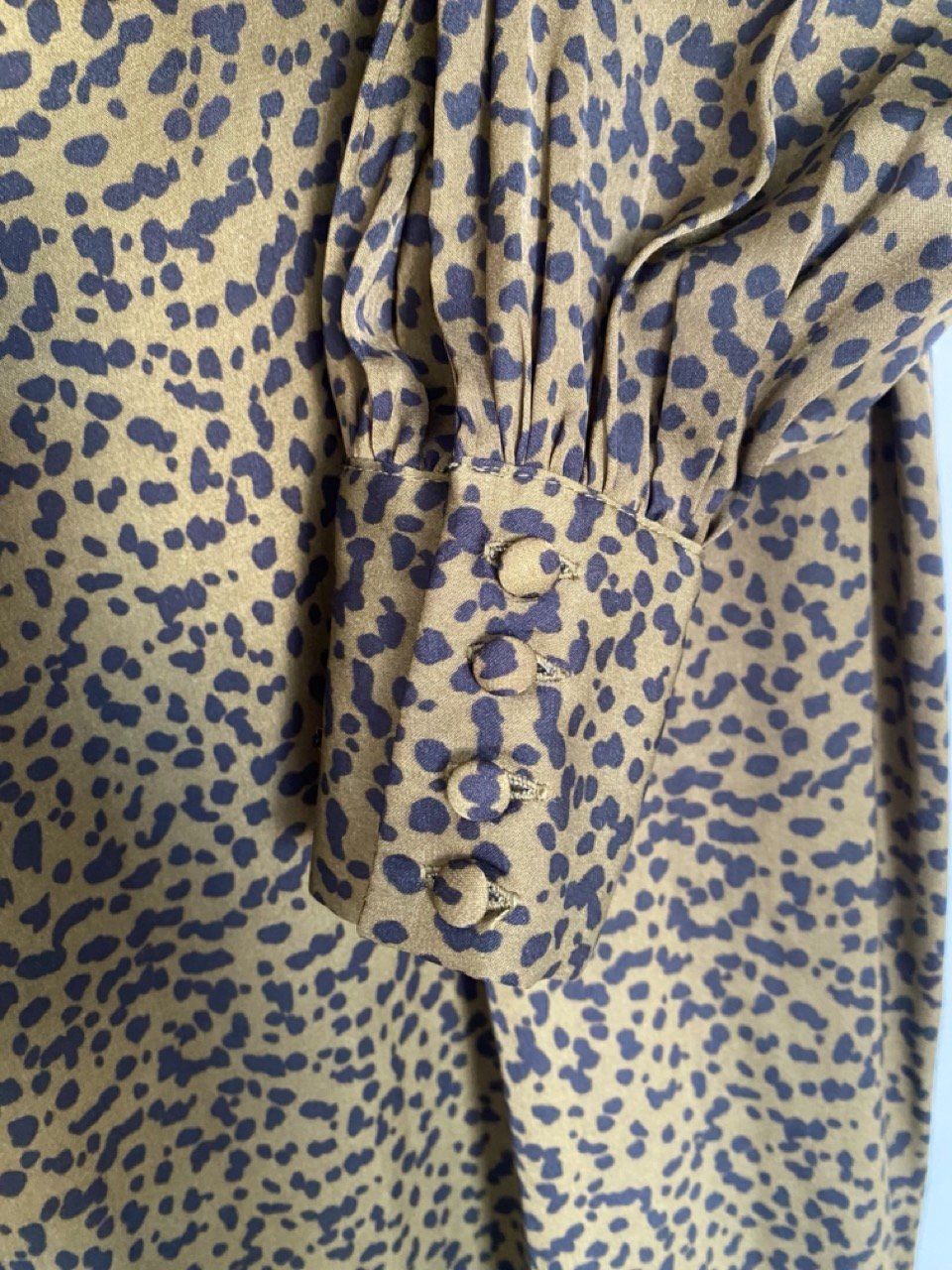 Kleider: Midikleid mit Taillengürtel, M – Neu (gemäss Beschreibung) aus Zumikon von Frauenecke 8