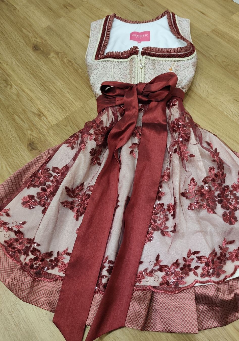 Krüger Vestiti: Kurzes Dirndl Krüger - NEU – Nuovo (secondo la descrizione) da Dussnang venduto da Rosenfee50 1