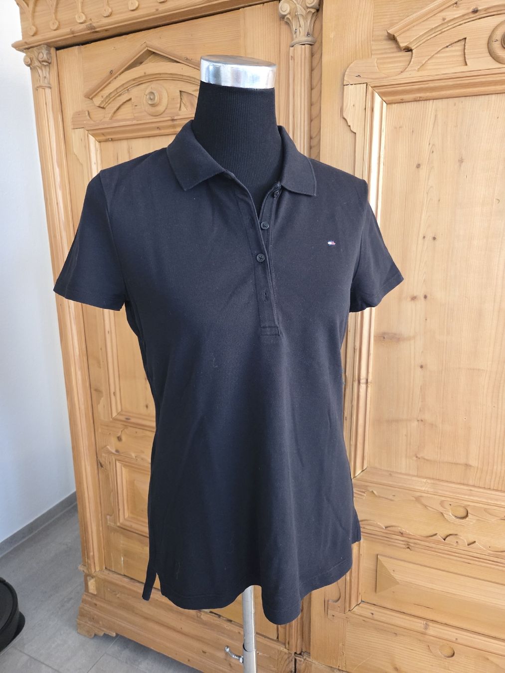 Tommy Hilfiger Polo-Shirts: Tommy Hilfiger Poloshirt – Neu (gemäss Beschreibung) aus Wiesendangen von Sinhuk