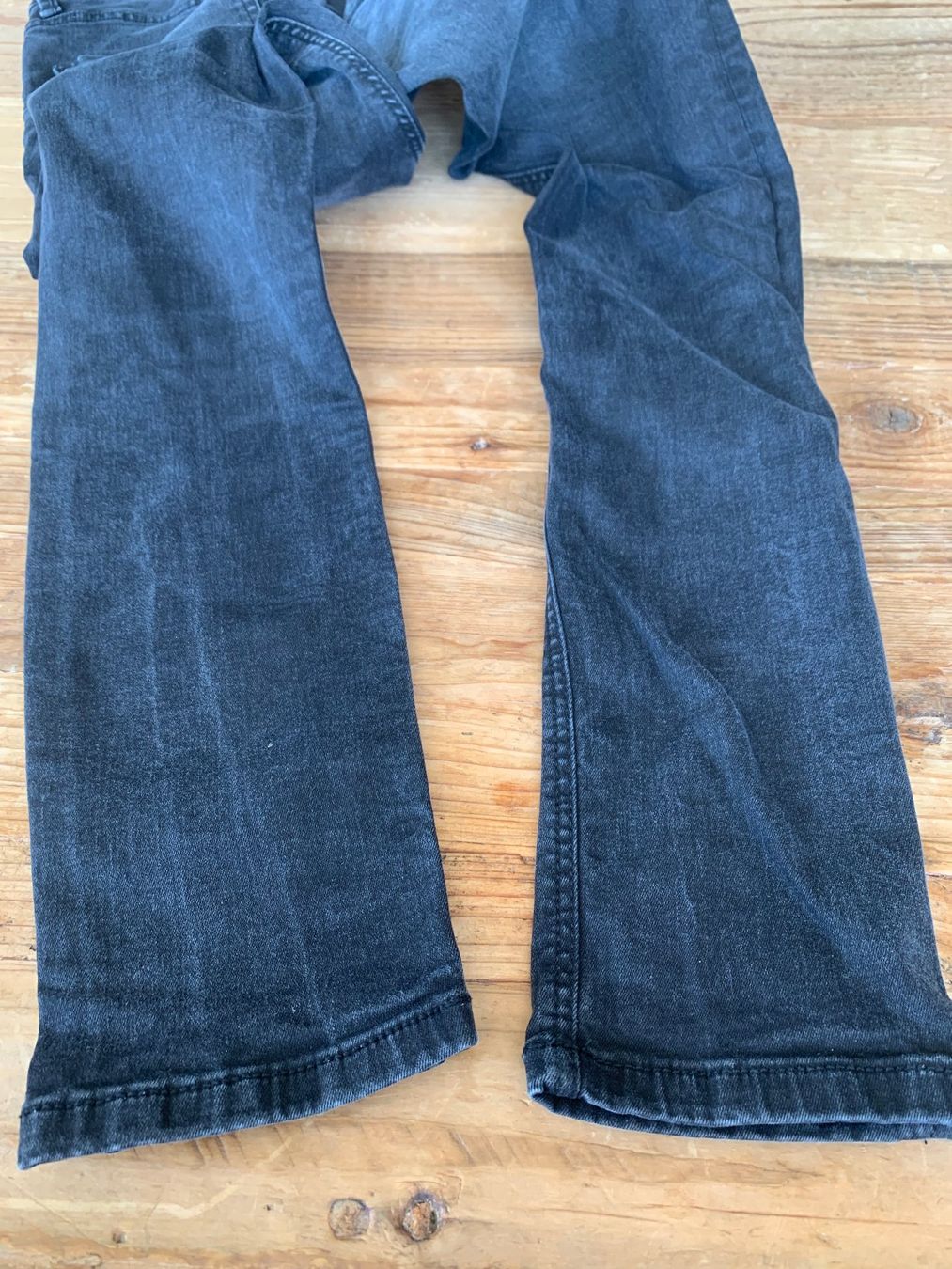Mango Jeans: Mango Jeans schwarz Gr. 36 – Usato da Kirchdorf AG venduto da coco123 6