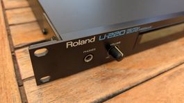 Roland U-220
