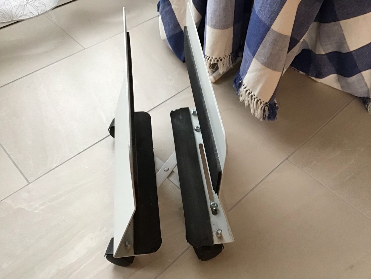 Altro in Decorazioni & Accessori: PC Ständer mit Rollen – Usato da Giswil venduto da Pingu109 3