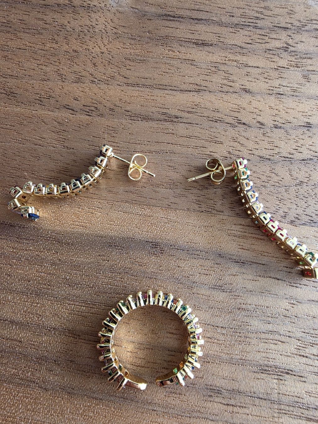 Ohrringe & -stecker: 2 Ohrringe plus Fingerring – Neu (gemäss Beschreibung) aus Zürich von ZH-Vintage 1