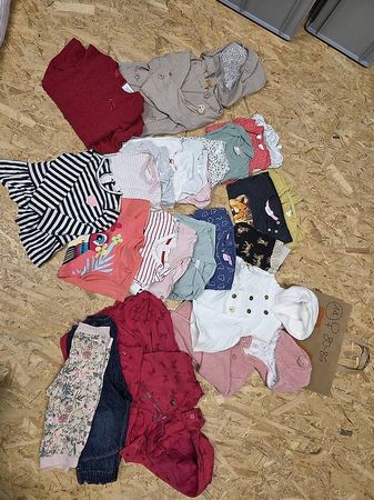 Paket Nr14 Kinderkleider Grössen 80-86 Mädchen