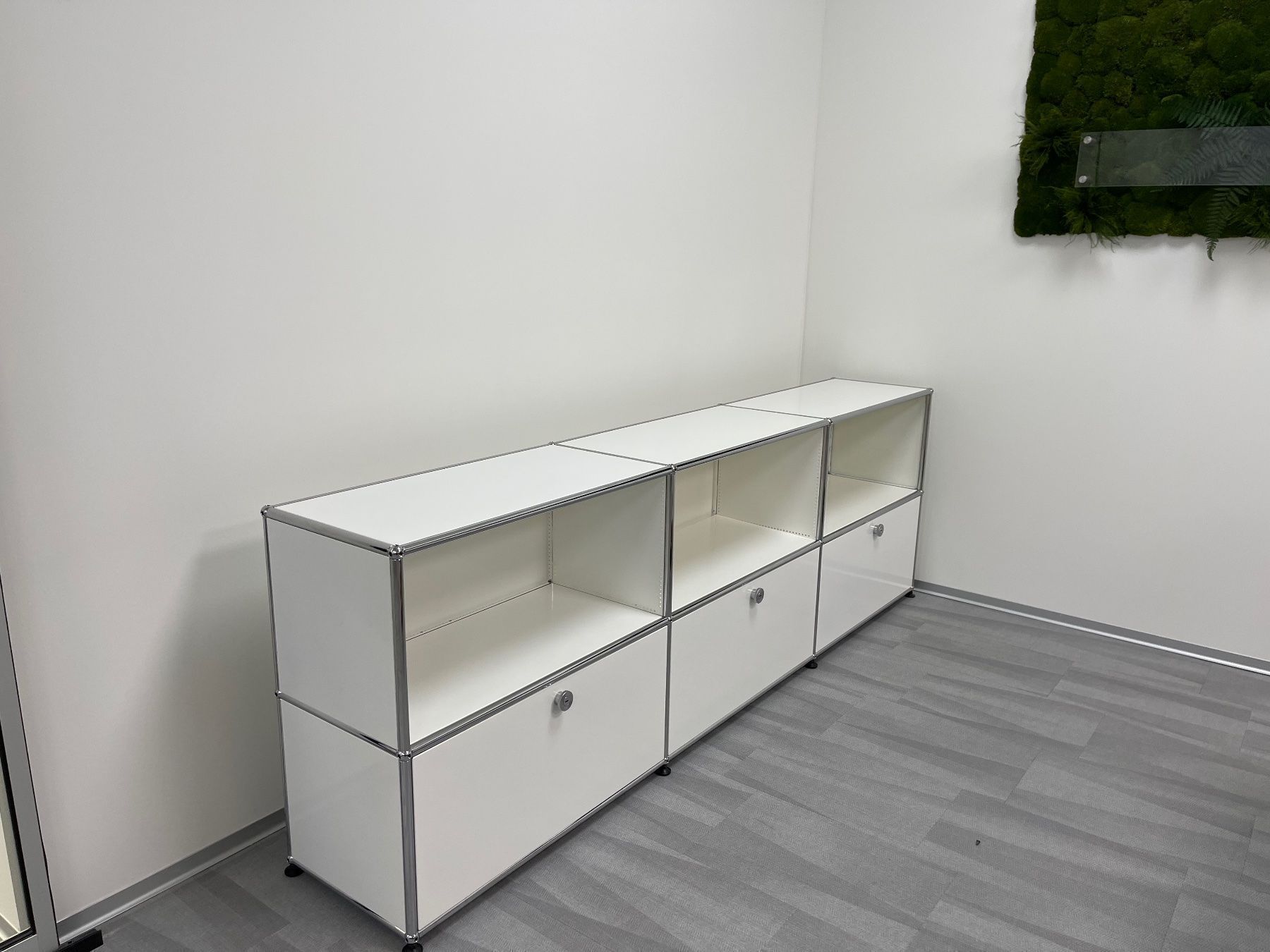 USM Cassettiere: USM  Praxis  SIDEBOARD WEISS-LIEF.GRATIS – Usato da Thun venduto da Thuno6 3