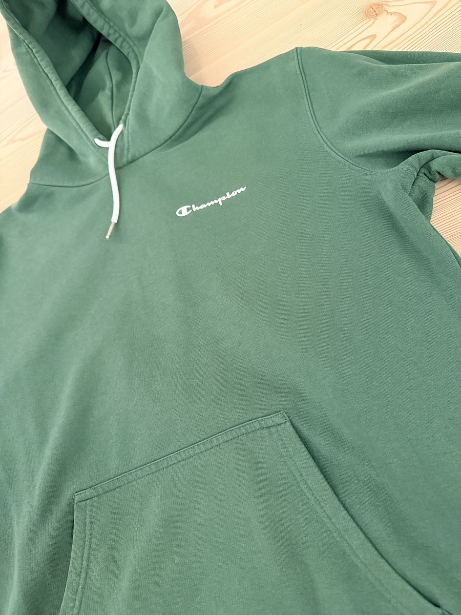 Champion Maglioni & Felpe: Champion Kapuzenpullover Grösse L – Usato da Zürich venduto da mxzrh