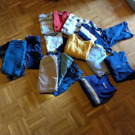 Kinderkleider Paket Grösse 122, 17-teilig, Top Zustand