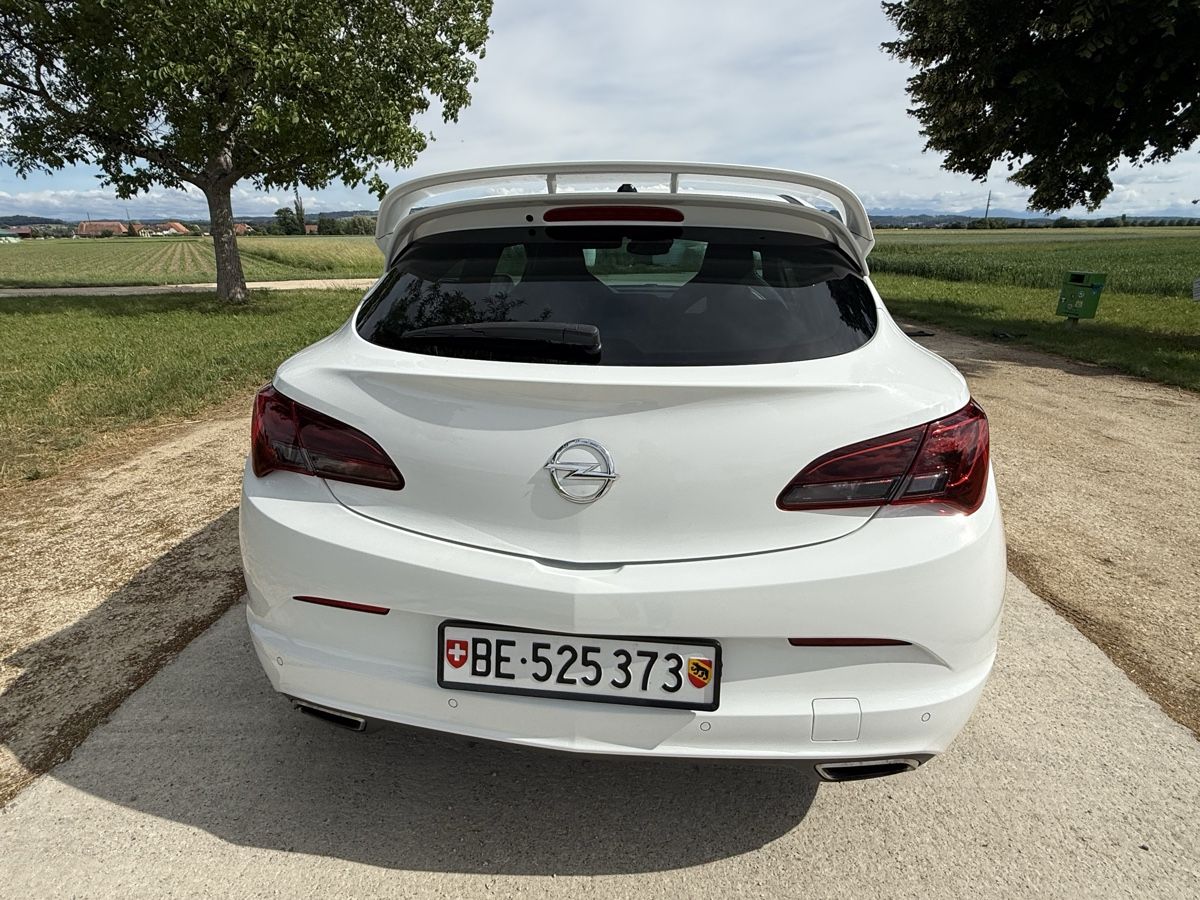 Opel Automobili: Opel Astra J OPC 280 Ps ab MFK – Usato da Safnern venduto da Peter071 2