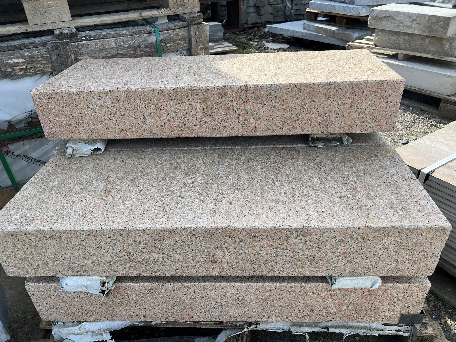 Scale: Blockstufe aus Granit – Nuovo (secondo la descrizione) da Marthalen venduto da natuerli
