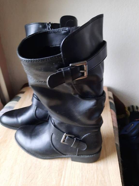 Scarpe da donna: Bottes Graceland pointure 35 – Usato da Montreux venduto da princessemalabar 1