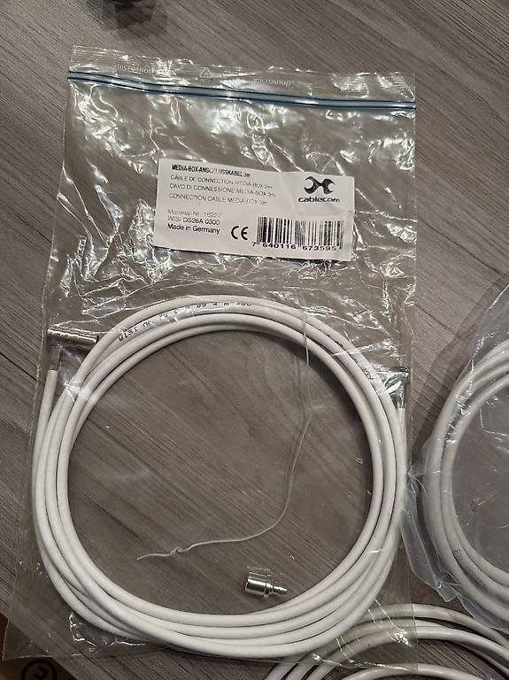 Cavi: TV Koaxial Kabel Set. – Usato da Muttenz venduto da pietro.latino93 1