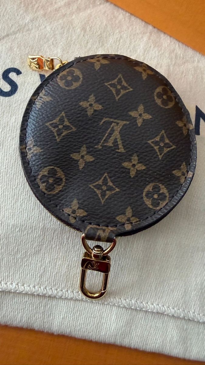 Borse da donna: LV Multi Pochette Pink – Usato da Münchenstein venduto da watchpatrol 5