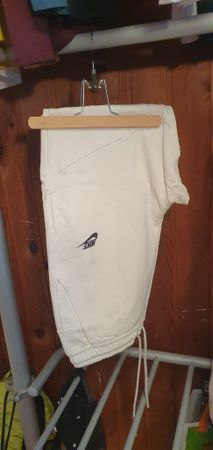 Nike Tech Fleece Jogger Weiss Grösse L - Neue Zustand!