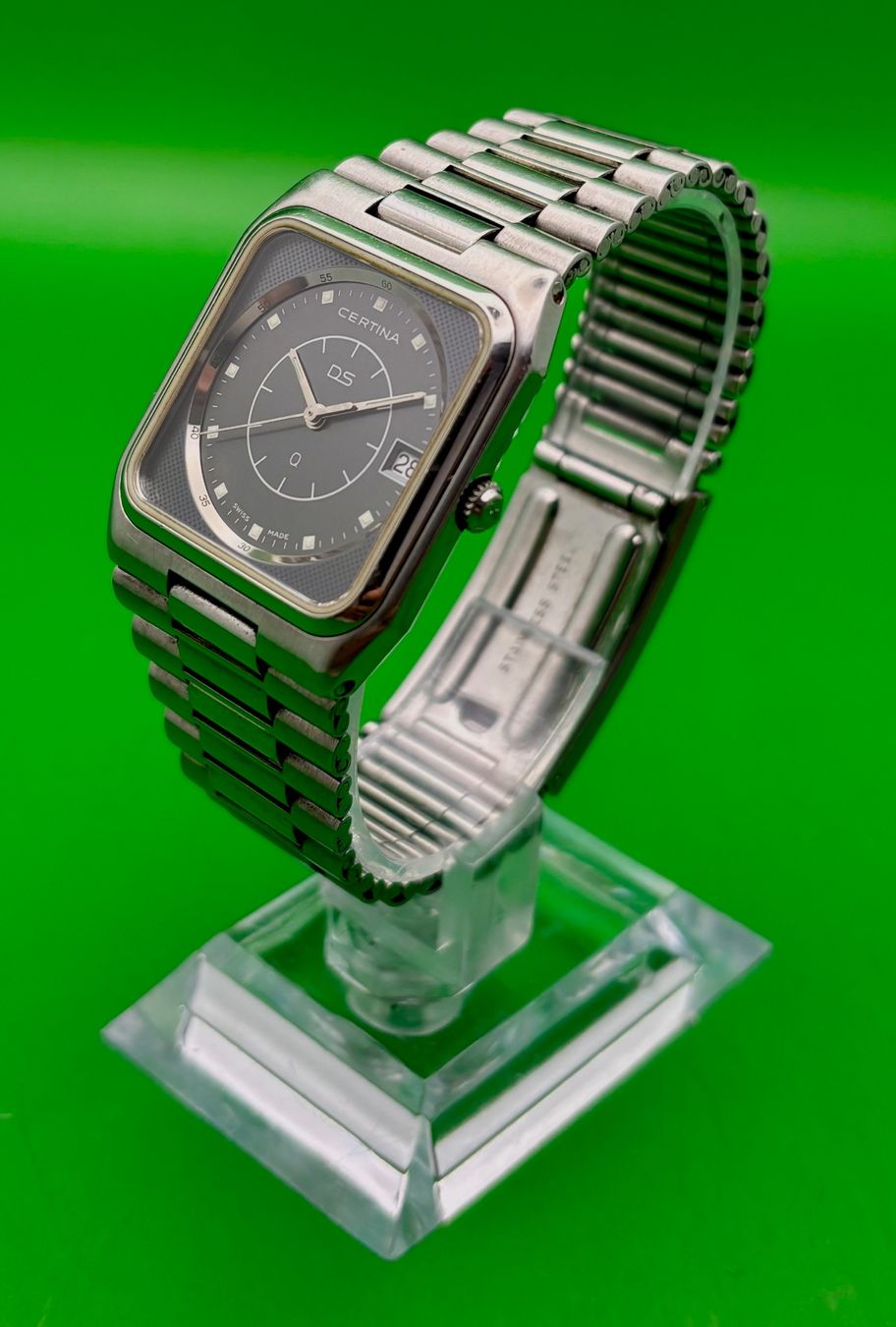 Certina Montres: CERTINA DS Q – D'occasion à Rorschach par ZeitWerk.10 1