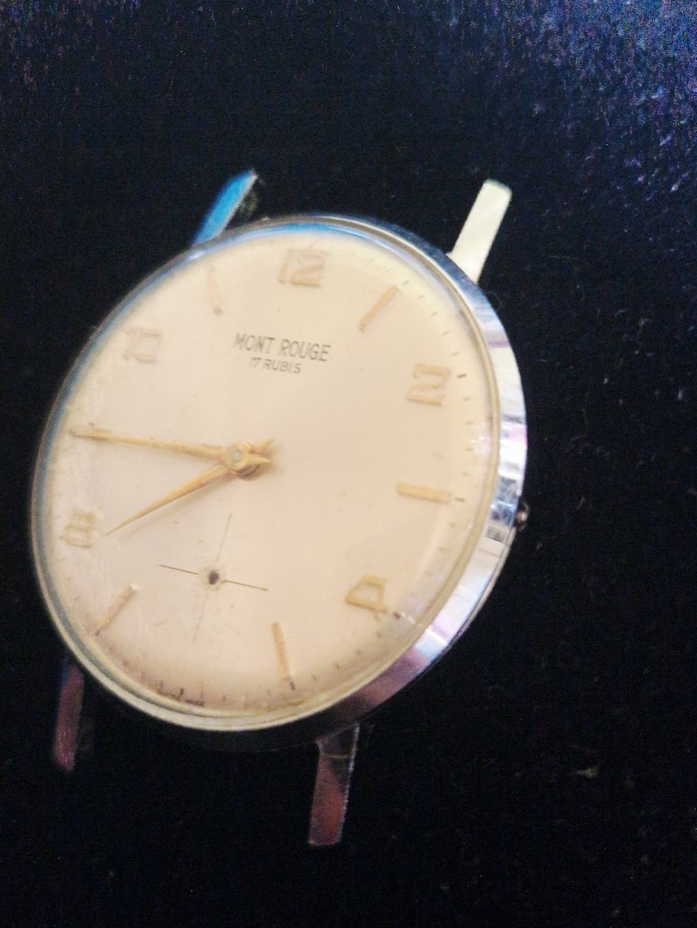 Montres: Montre Mont Rouge – Défectueux à Undervelier par Tufitufi7 1